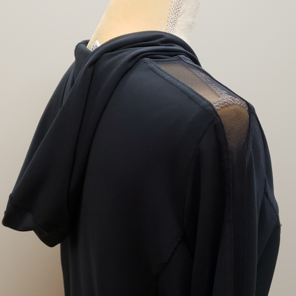 Medium Cabi Black Hoodie with Mesh Inserts A84 - Picture 5 of 9